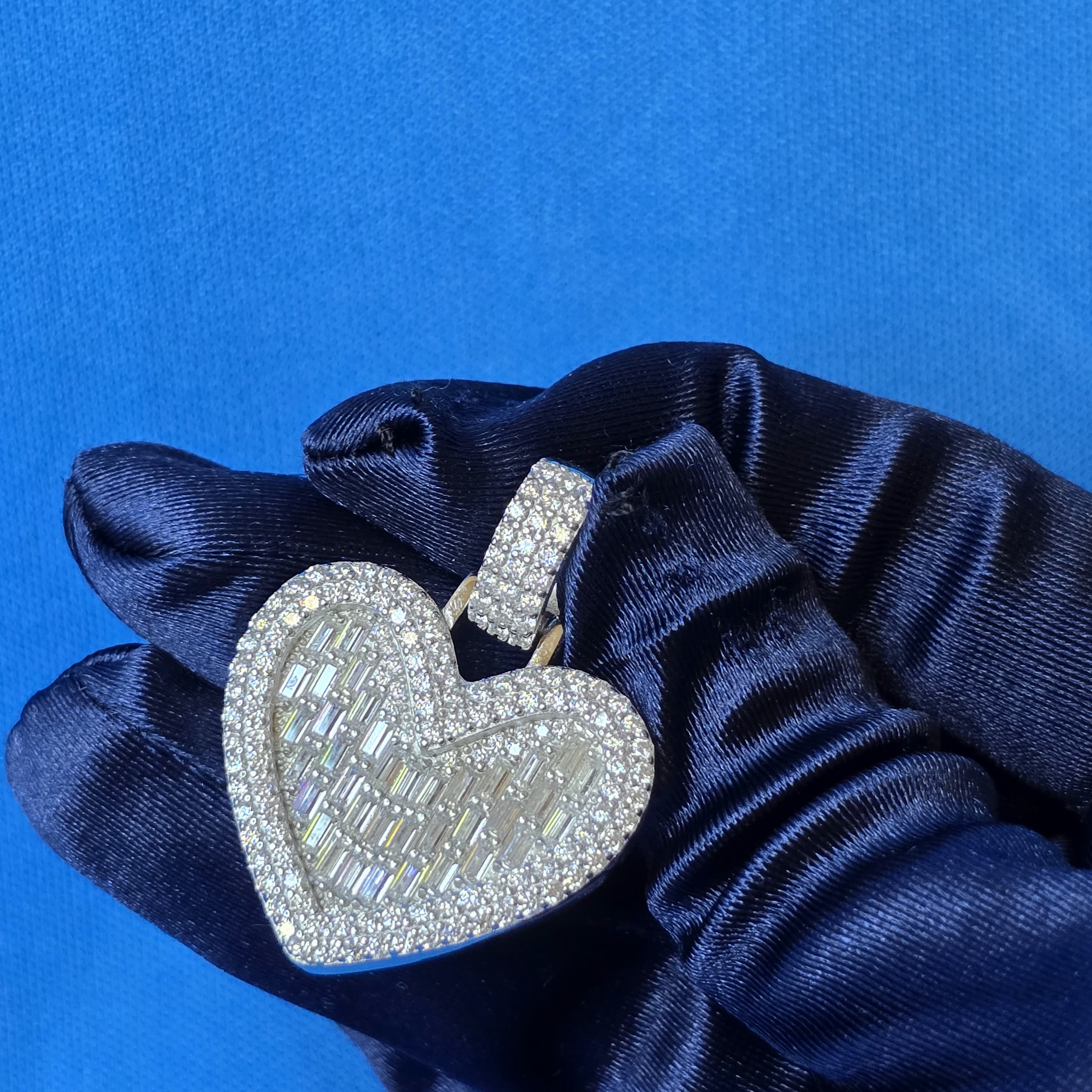 925 Sterling Silver Heart Moissanite Pendant