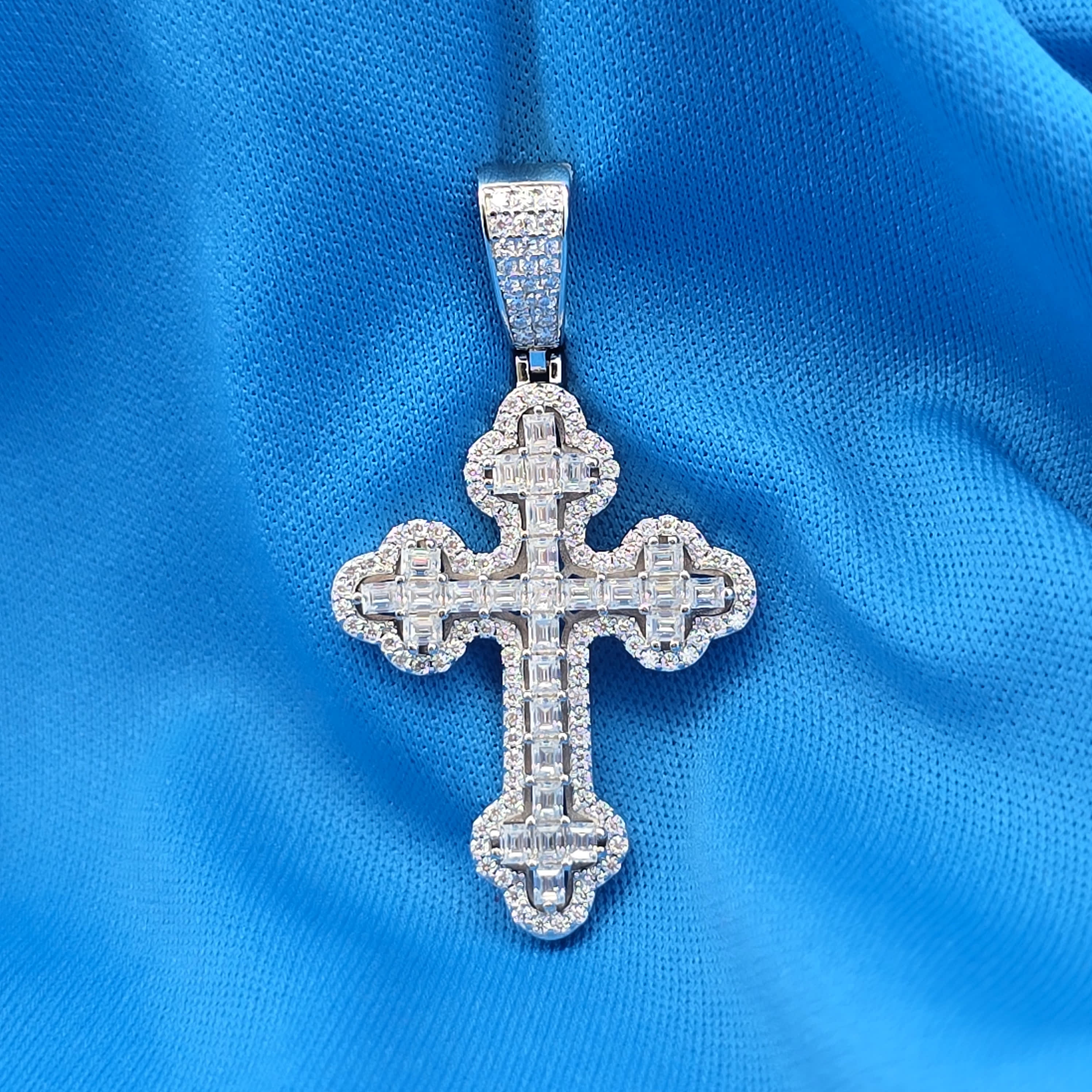 Moissanite 2.70 ctw Emerald Cross Pendant