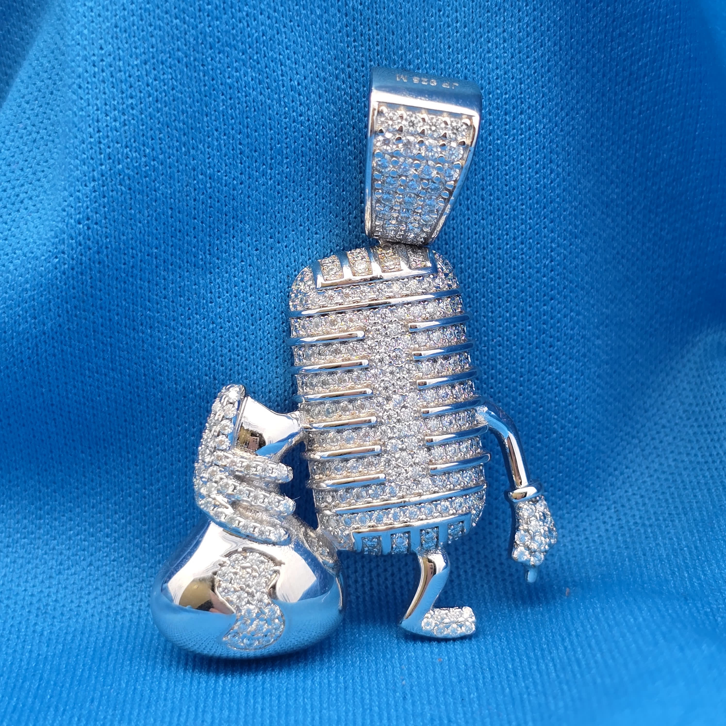 Moissanite 2.09 ctw Mic With Money Bag Pendant