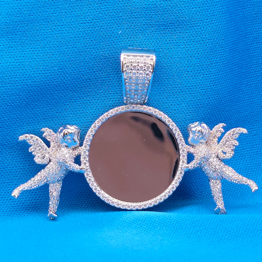 House of Moissanite