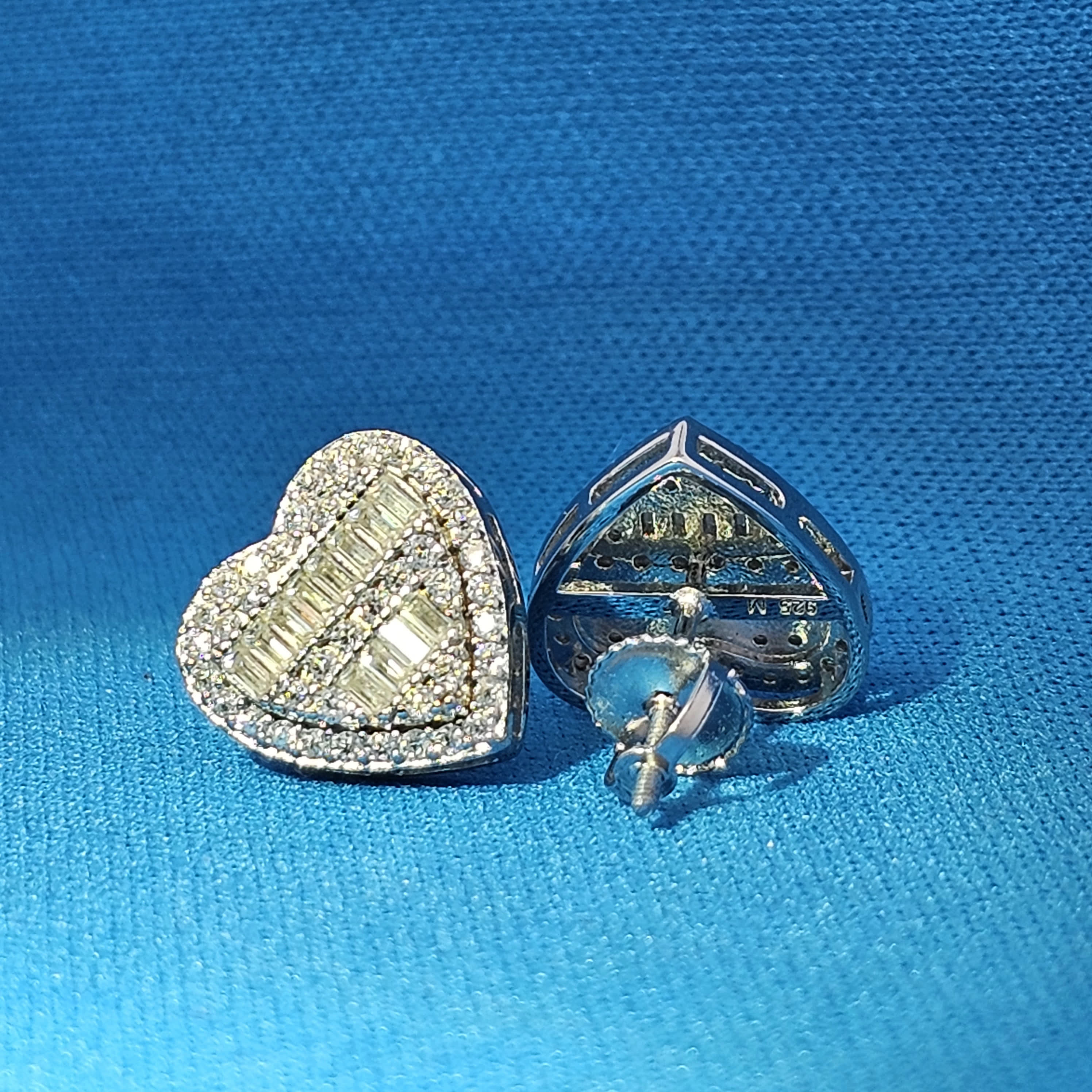 Moissanite 0.91 ctw Heart Earrings