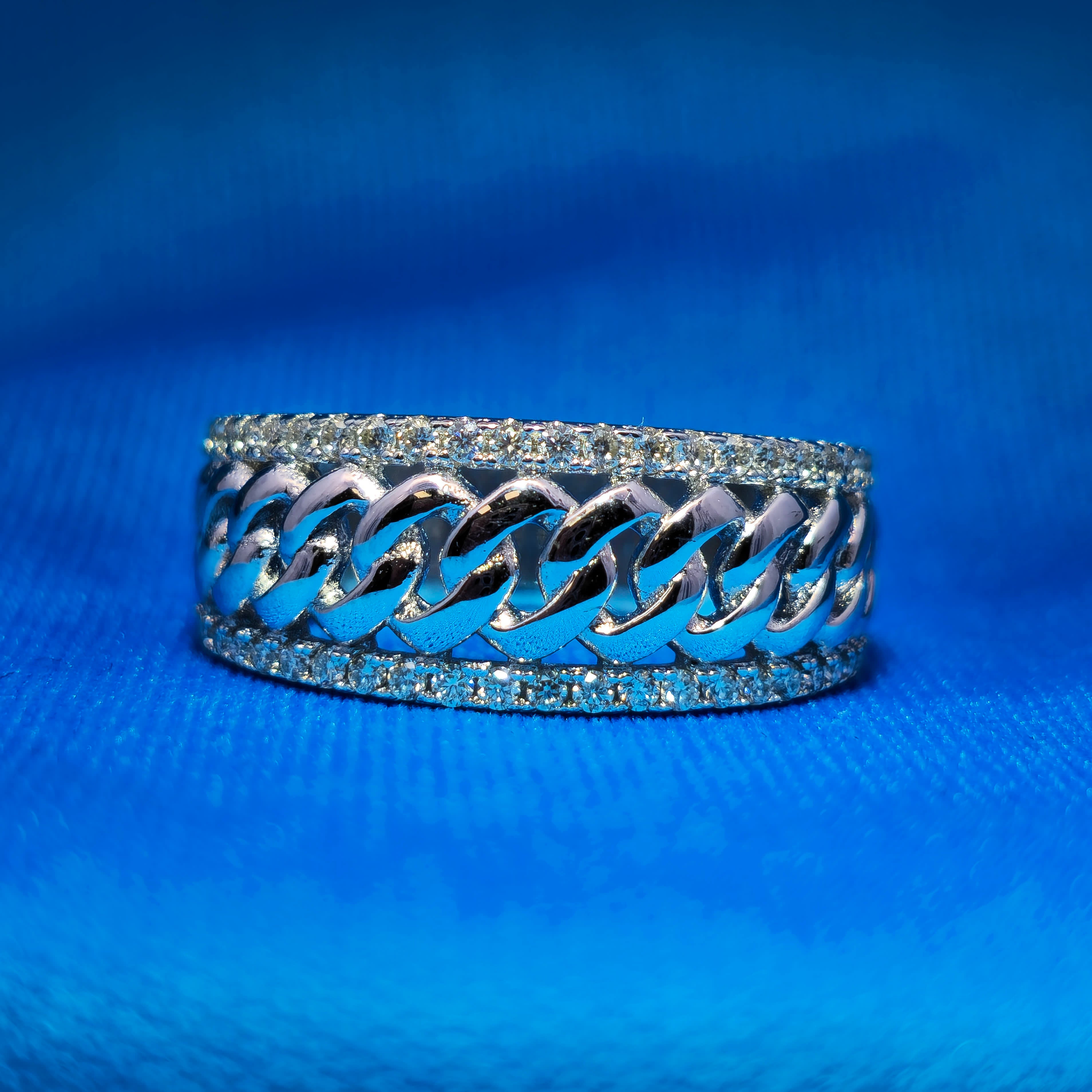 Moissanite 0.47 ctw Link Design Ring