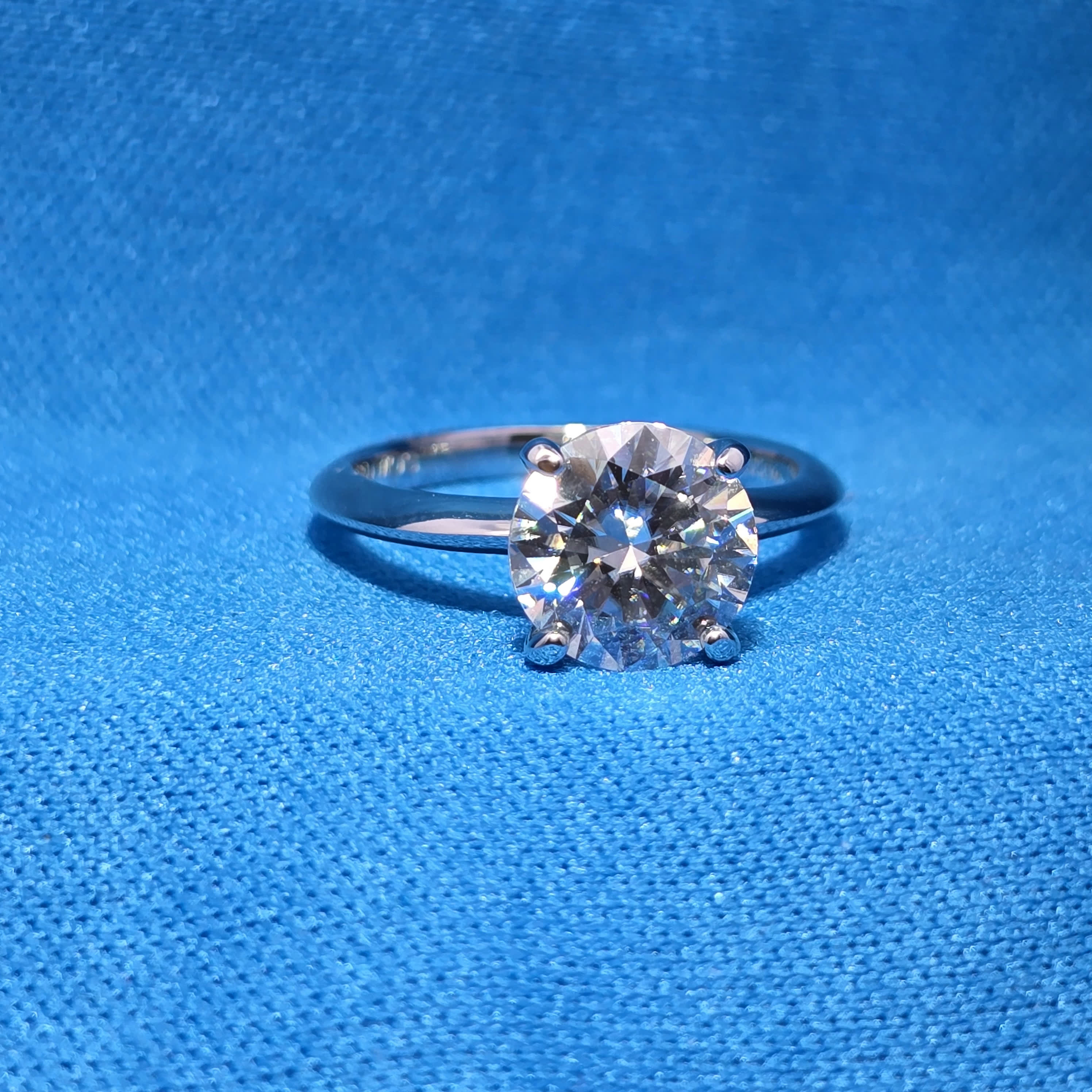 Moissanite 3.00 ctw Round Engagement Ring