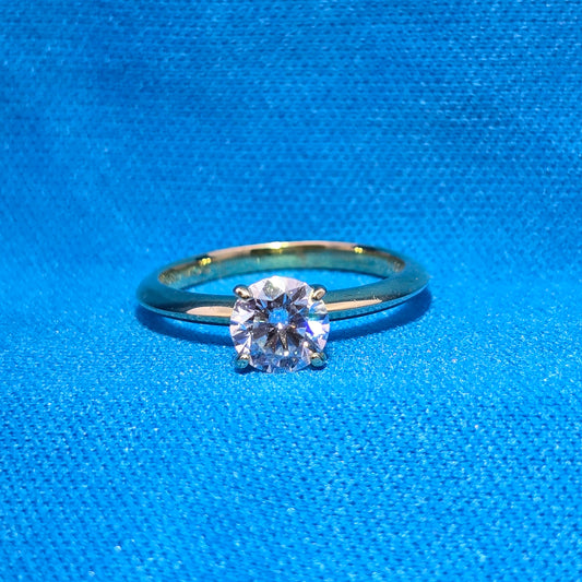 1.00 CTW VVS Moissanite Round Solitaire Ring solitaire in 925 sterling silver