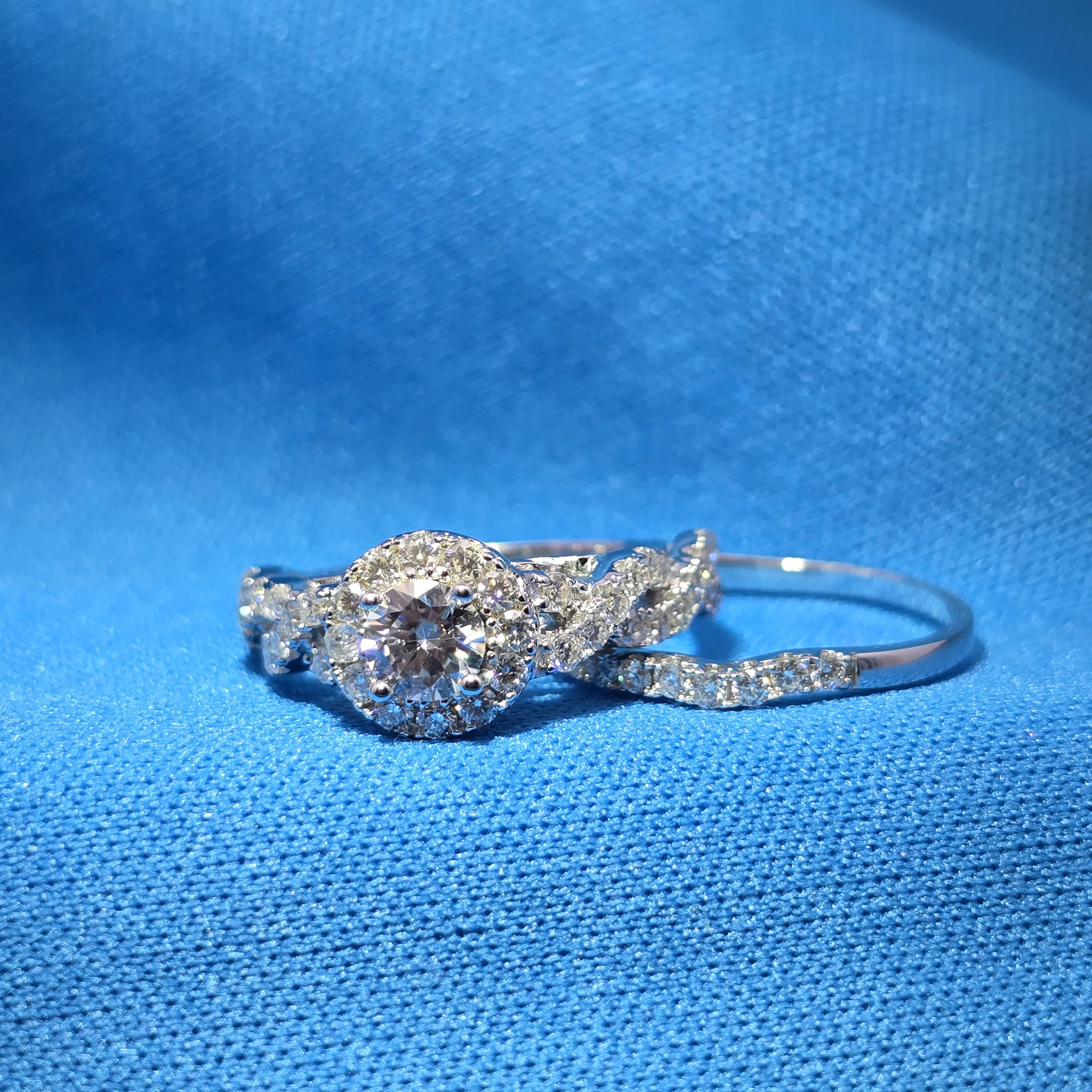 Moissanite 1.07 ctw Emerald Ring