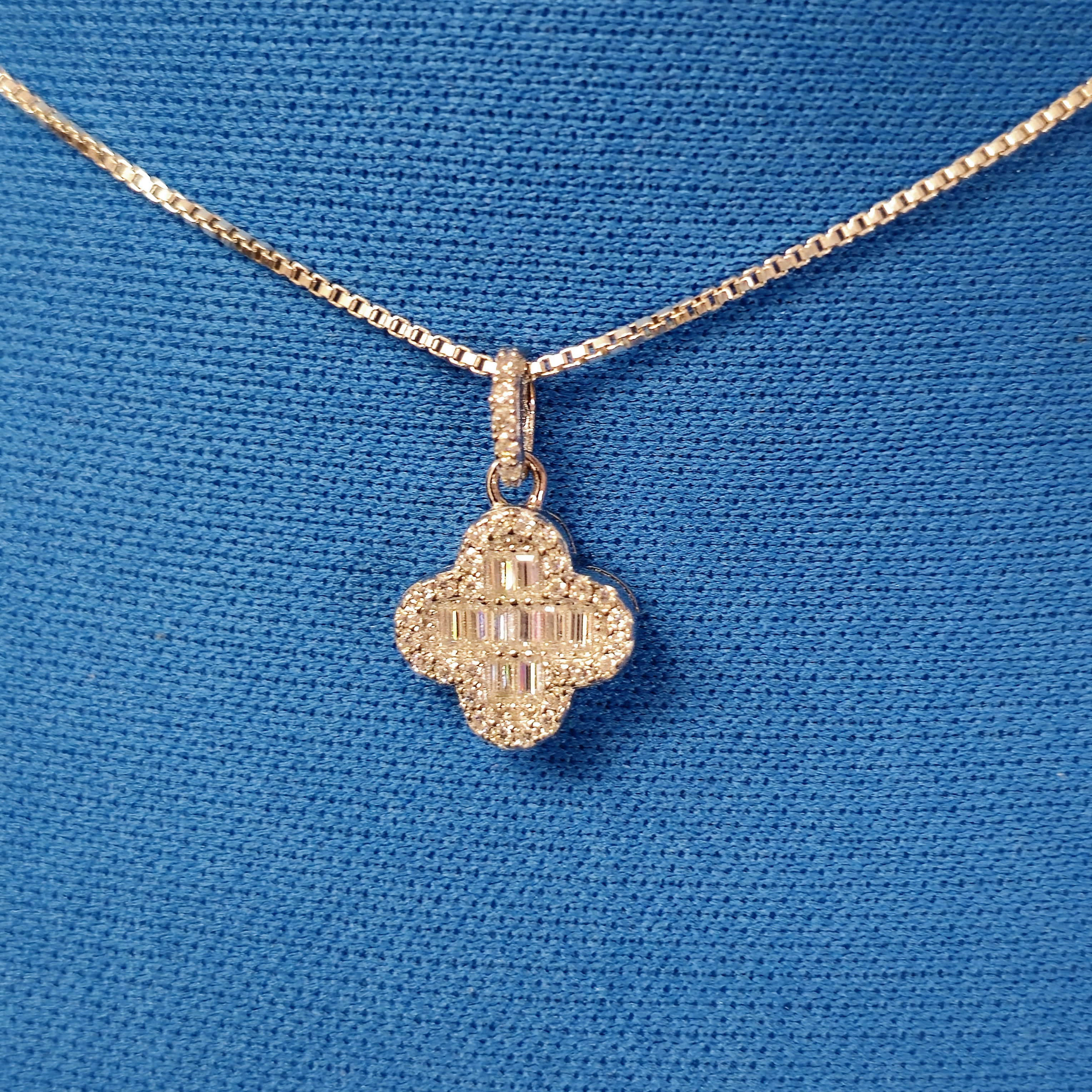 Moissanite 0.35 ctw Pave Clover Pendant