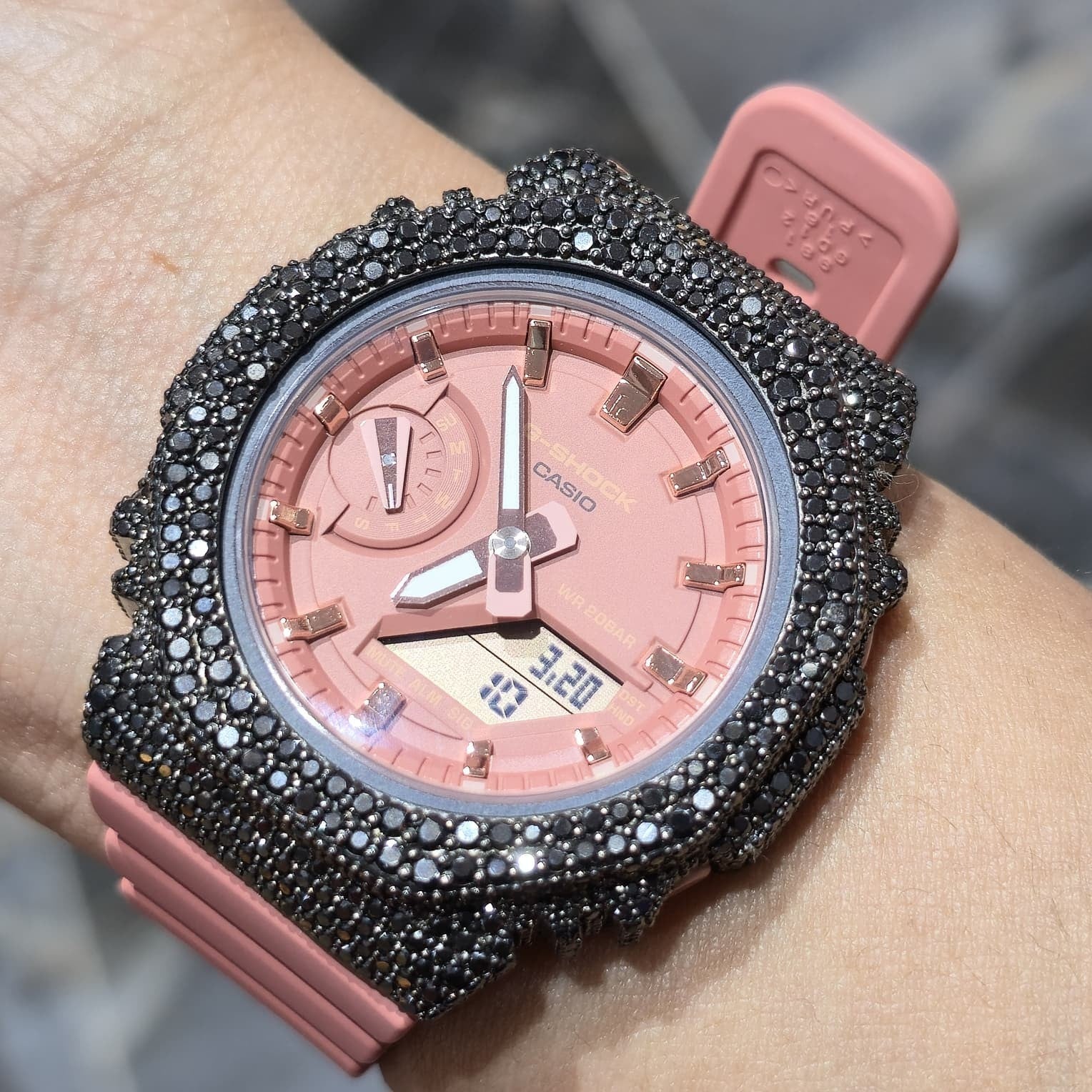 BLACK MOISSANITE Iced Out G-SHOCK GA2100 “Casioak” – PINK Dial | Pink Band