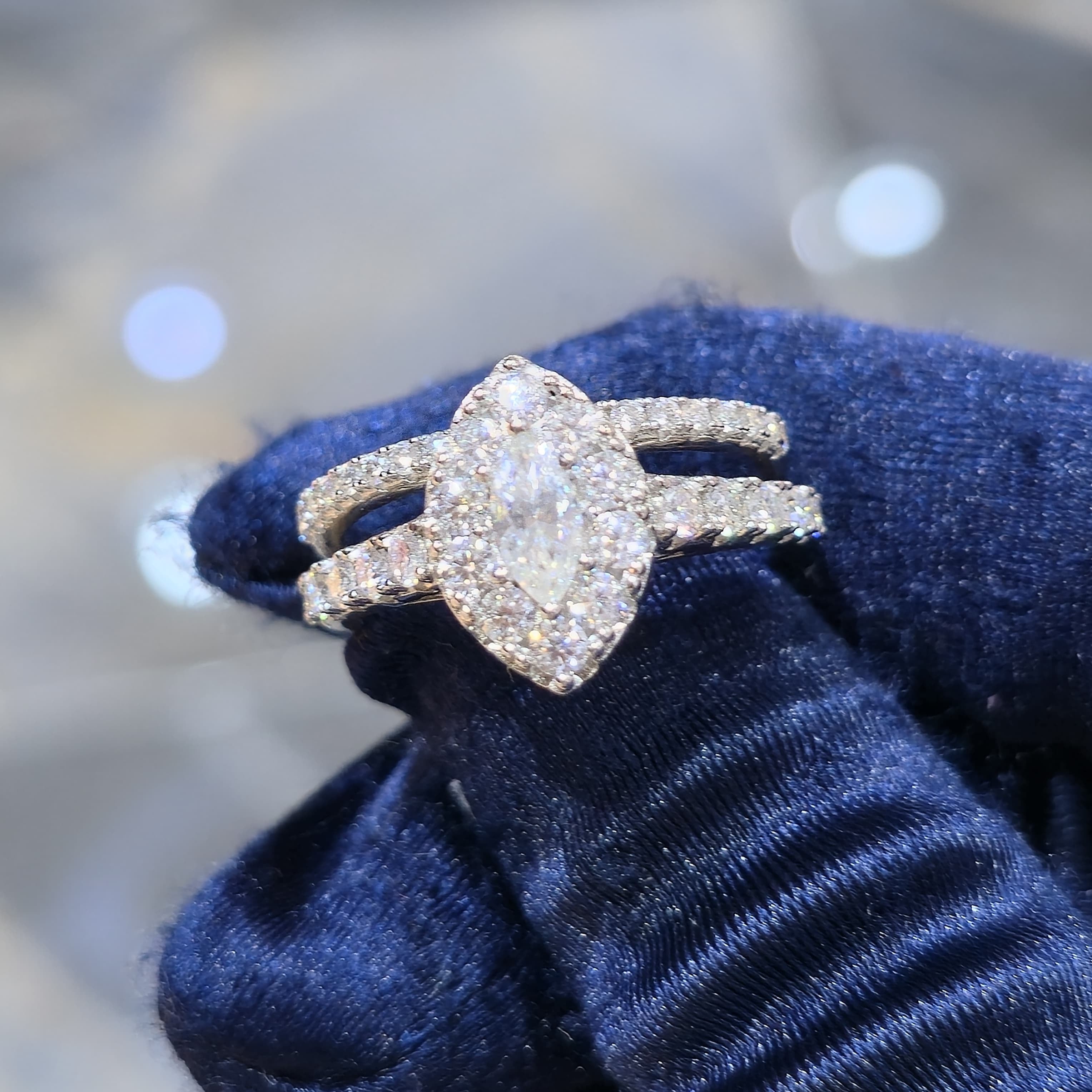 Moissanite Marquise Cut Engagement Ring & Matching Band Set – 1.25 CTW – Silver, Gold & Rose Gold