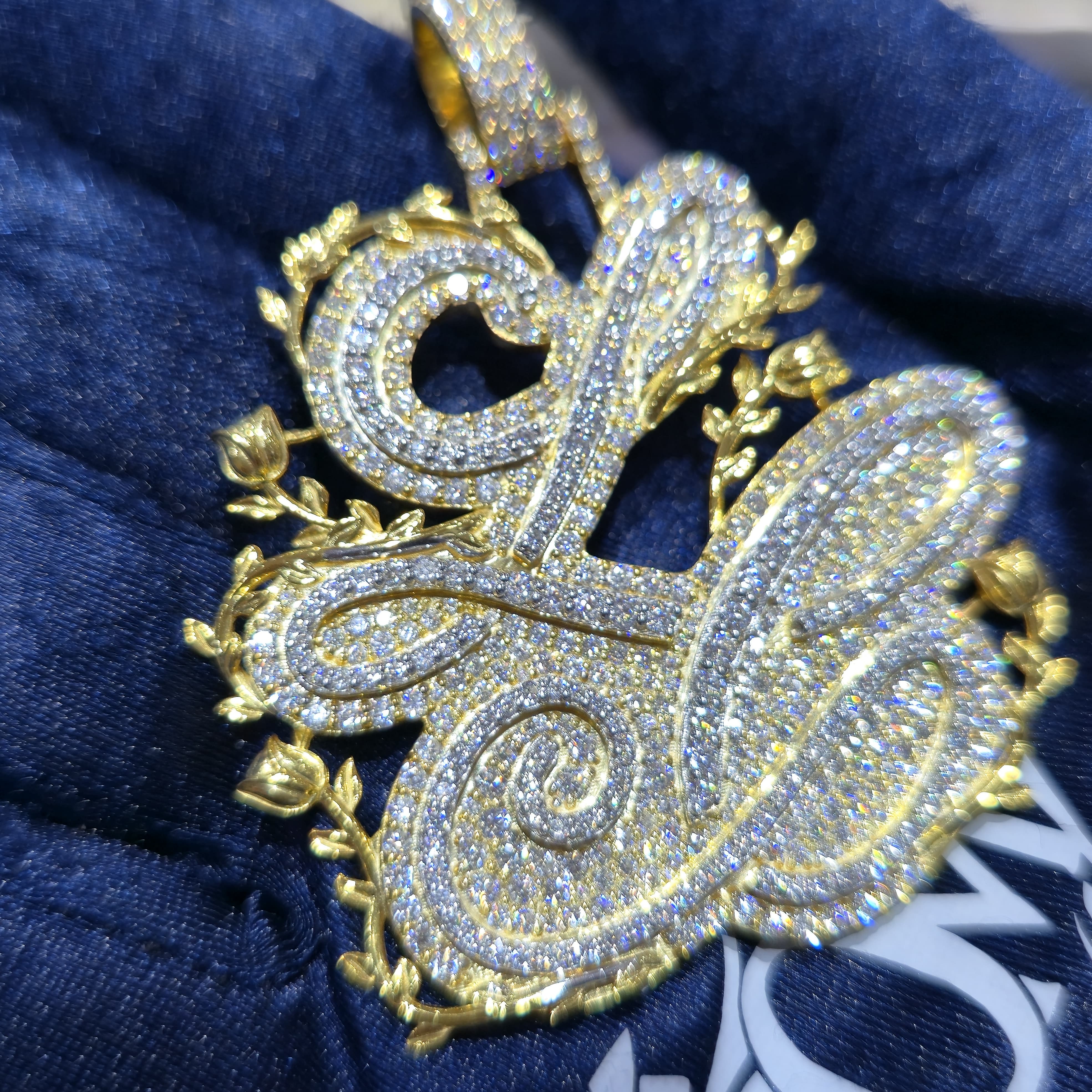 VVS Custom Pendent & Chain 2