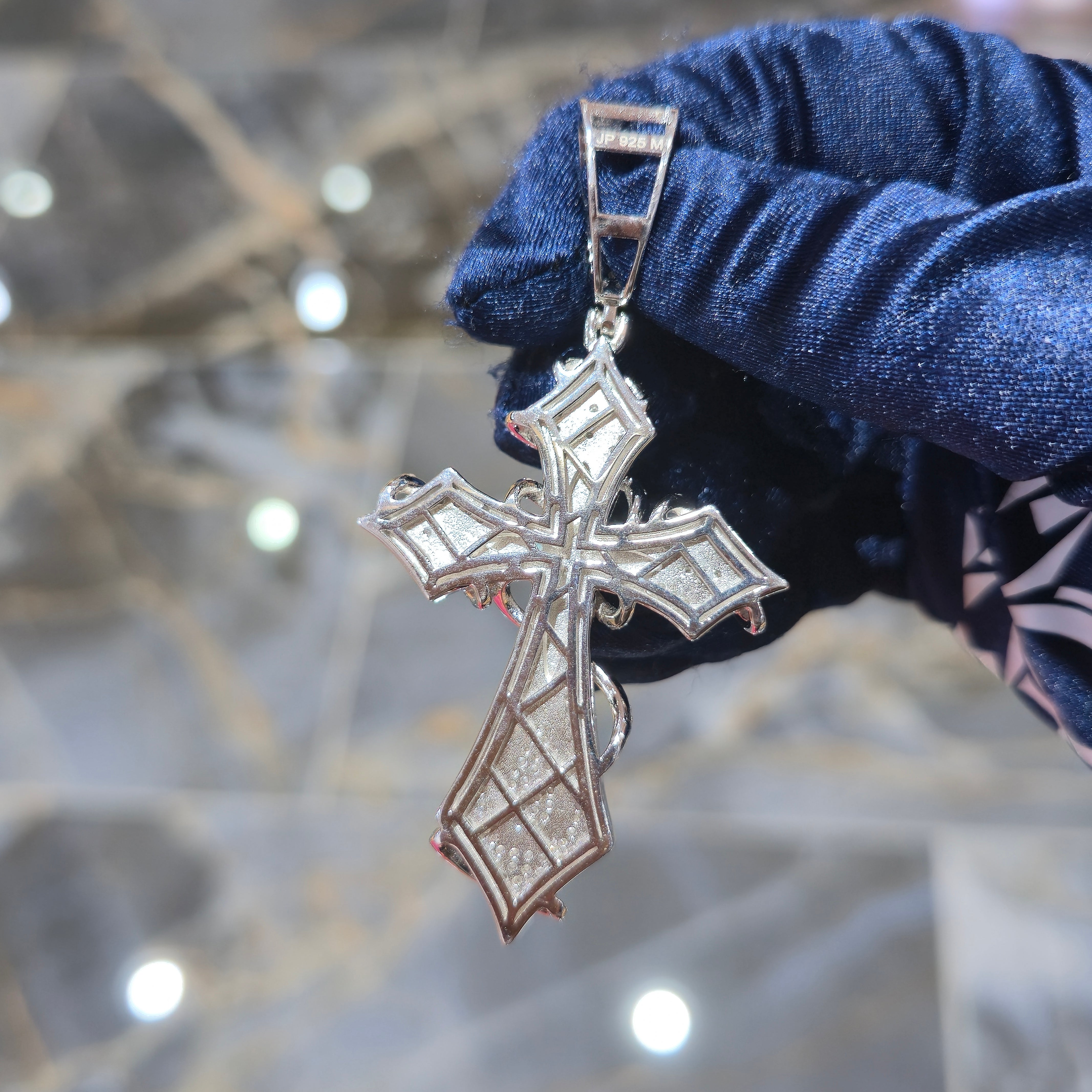 Moissanite Thorns Cross Pendant – 925 Sterling Silver | 3.50 CTW | Silver, Gold & Rose Gold