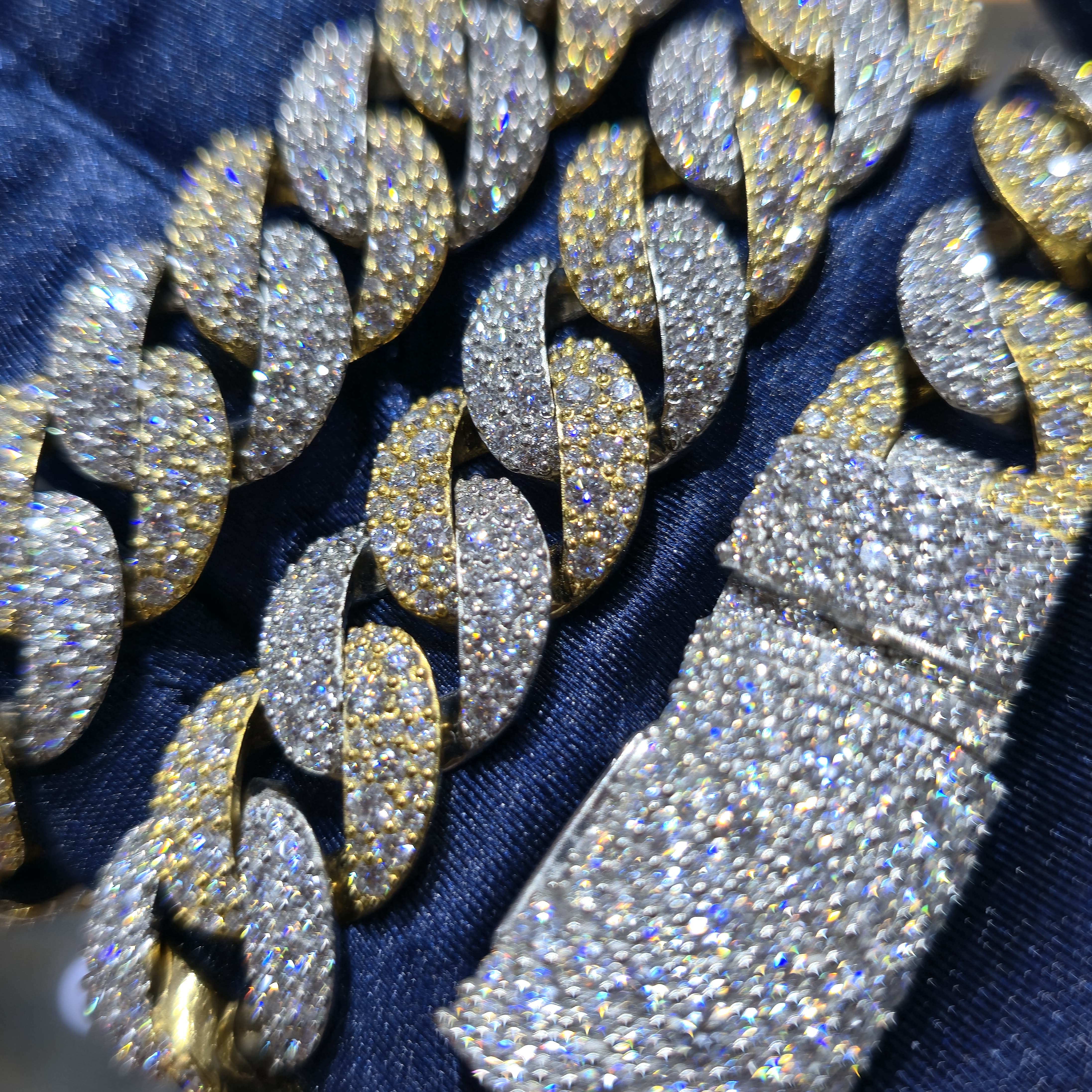 Moissanite Two-Tone Cuban Link Chain | 14mm | Silver & Gold / Rose Gold & Silver