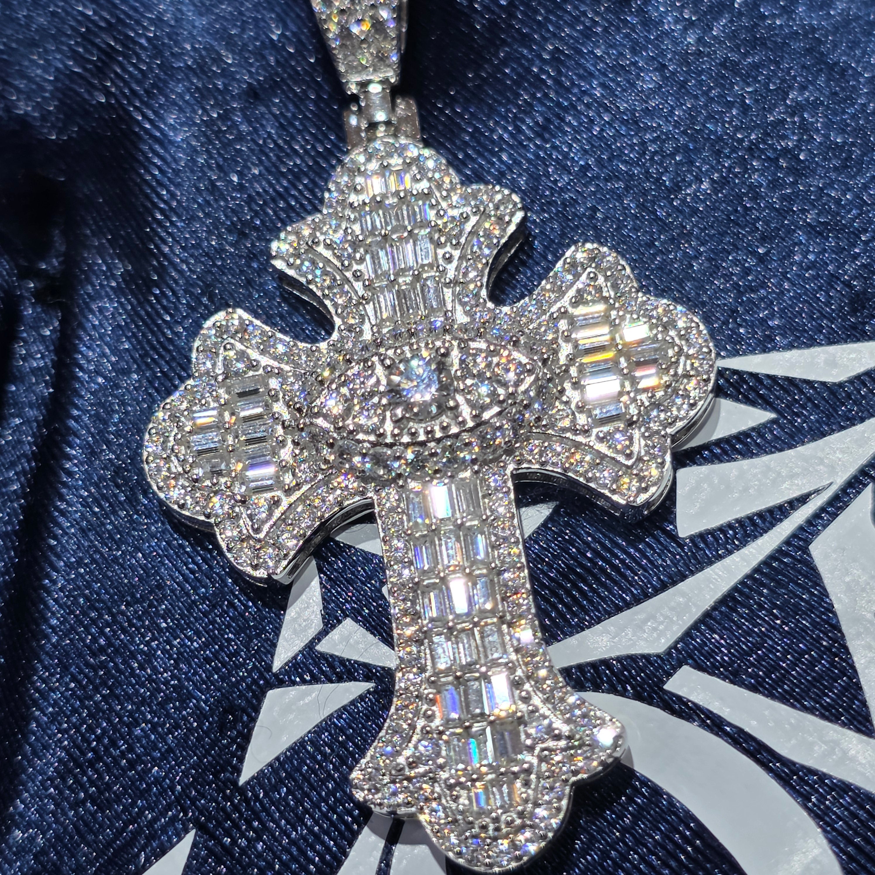 Moissanite Baguette Cross Pendant – 925 Sterling Silver | 2.69 CTW | Silver, Gold & Rose Gold
