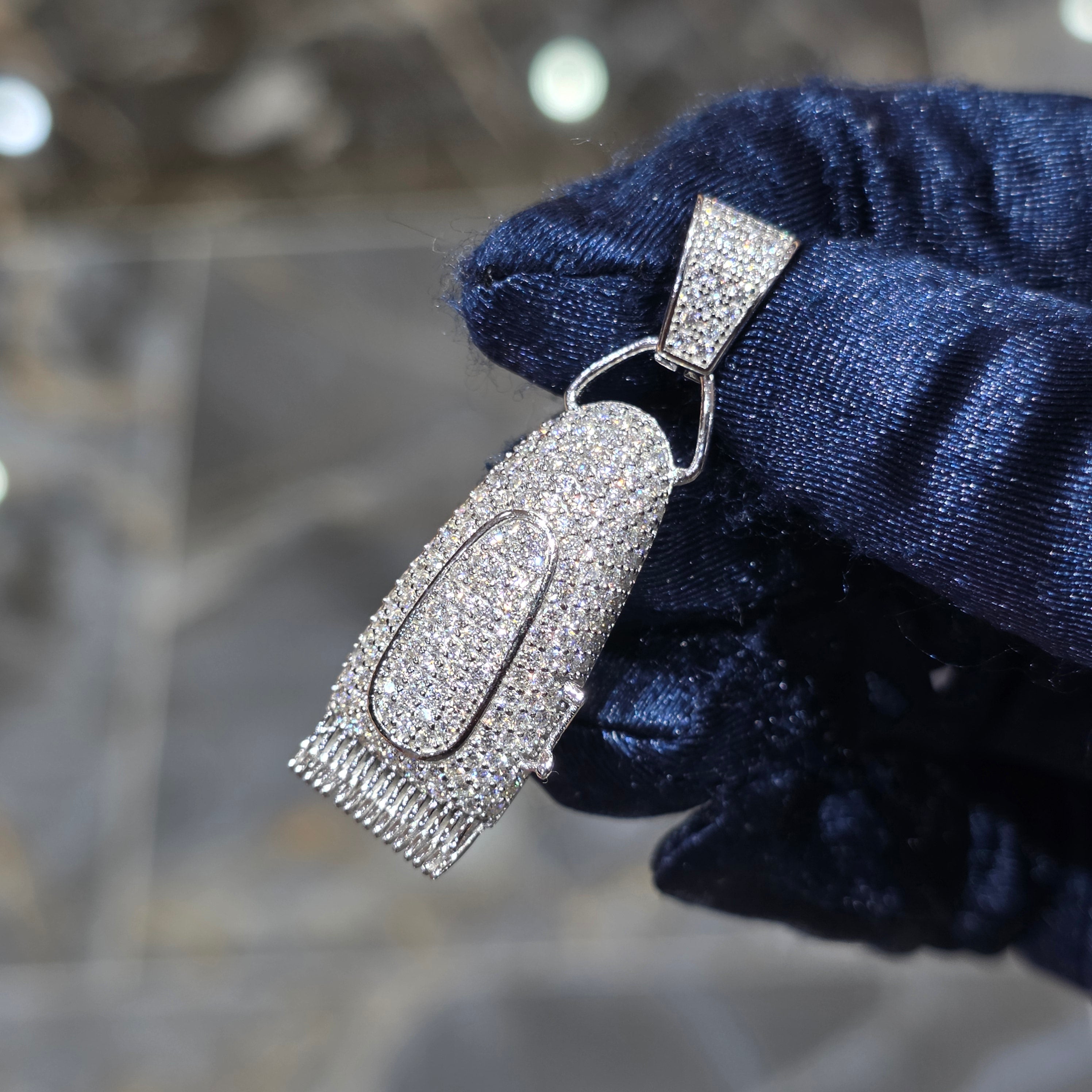 Moissanite Barber Trimmer Pendant – 925 Sterling Silver | 2.16 CTW | Silver, Gold & Rose Gold