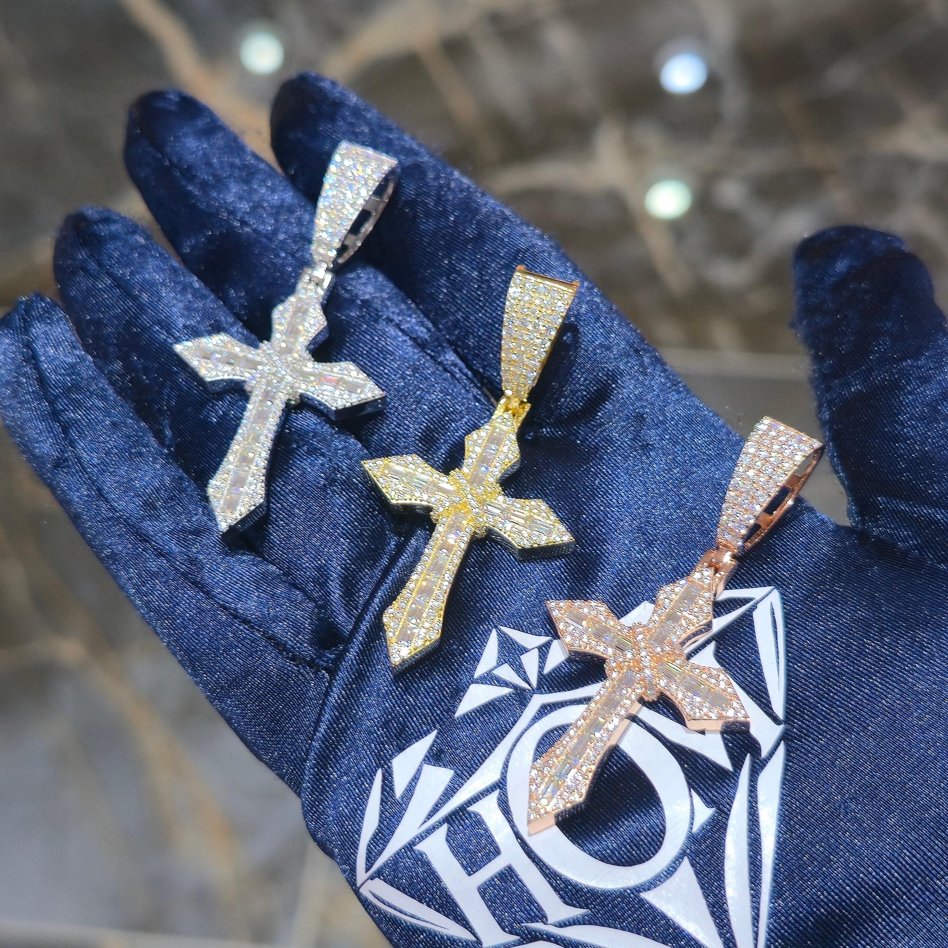 Moissanite Faith Cross Pendant – 925 Sterling Silver | 3.50 CTW | Silver, Gold & Rose Gold