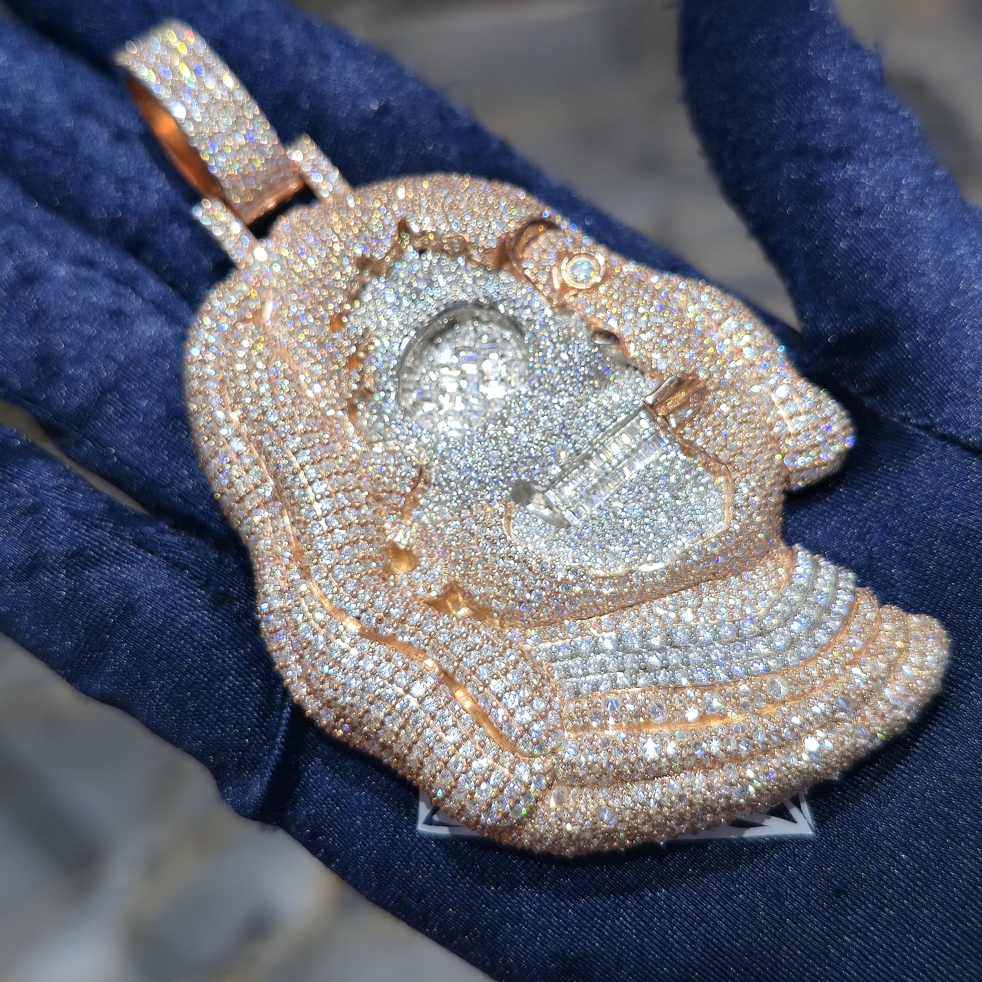 VVS Custom Pendent & Chain 4