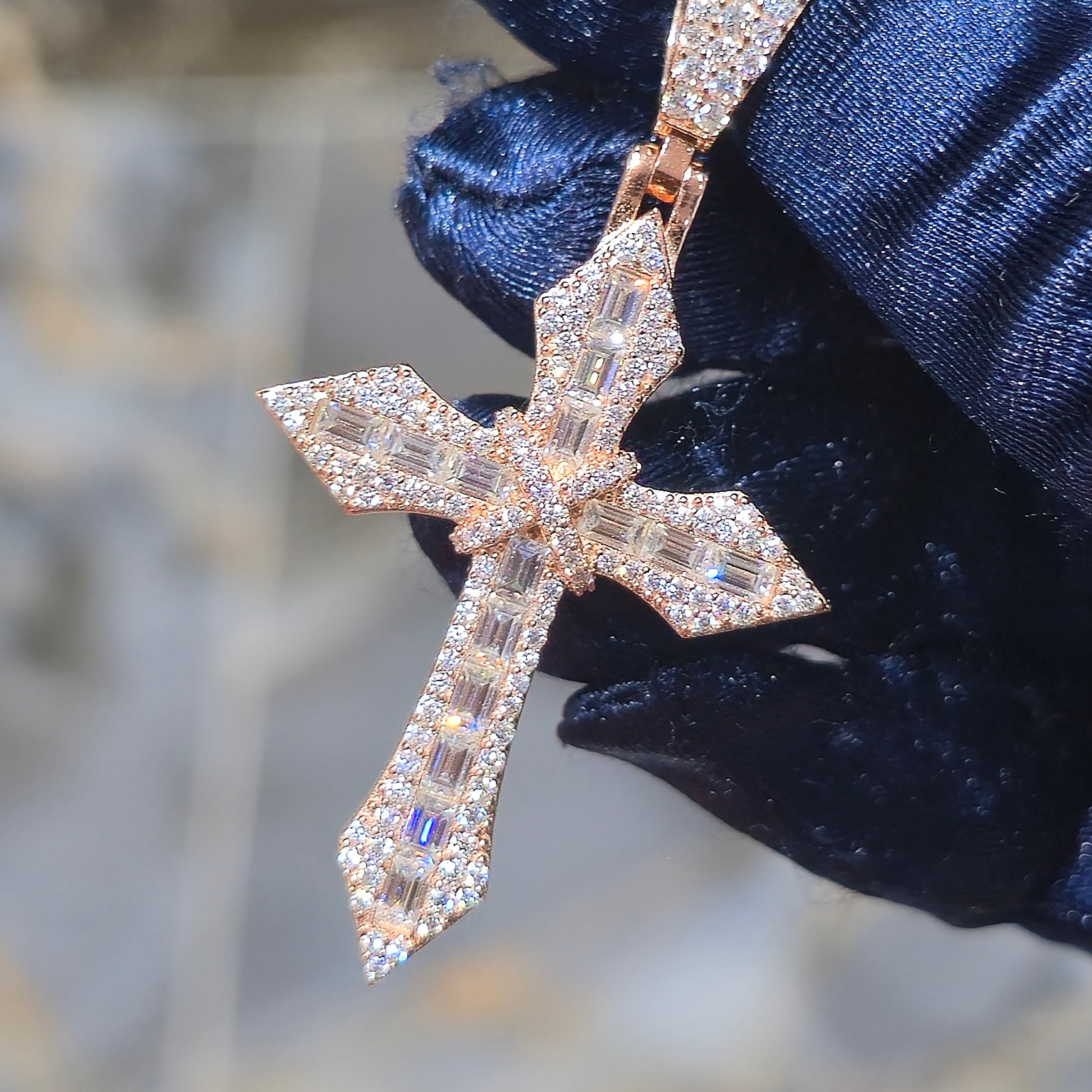 Moissanite Faith Cross Pendant – 925 Sterling Silver | 3.50 CTW | Silver, Gold & Rose Gold