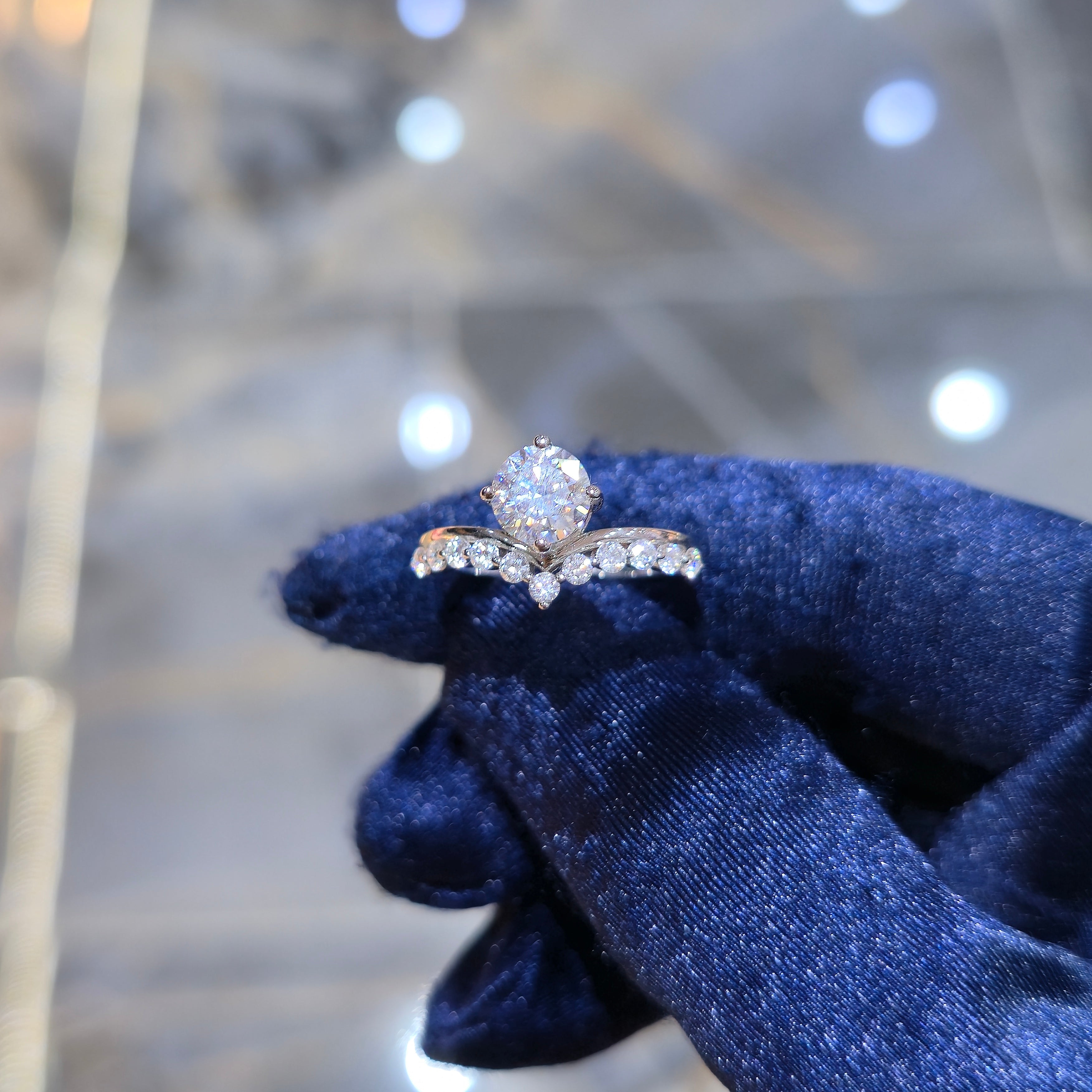 Moissanite 1.00 ctw Round Cut Ring