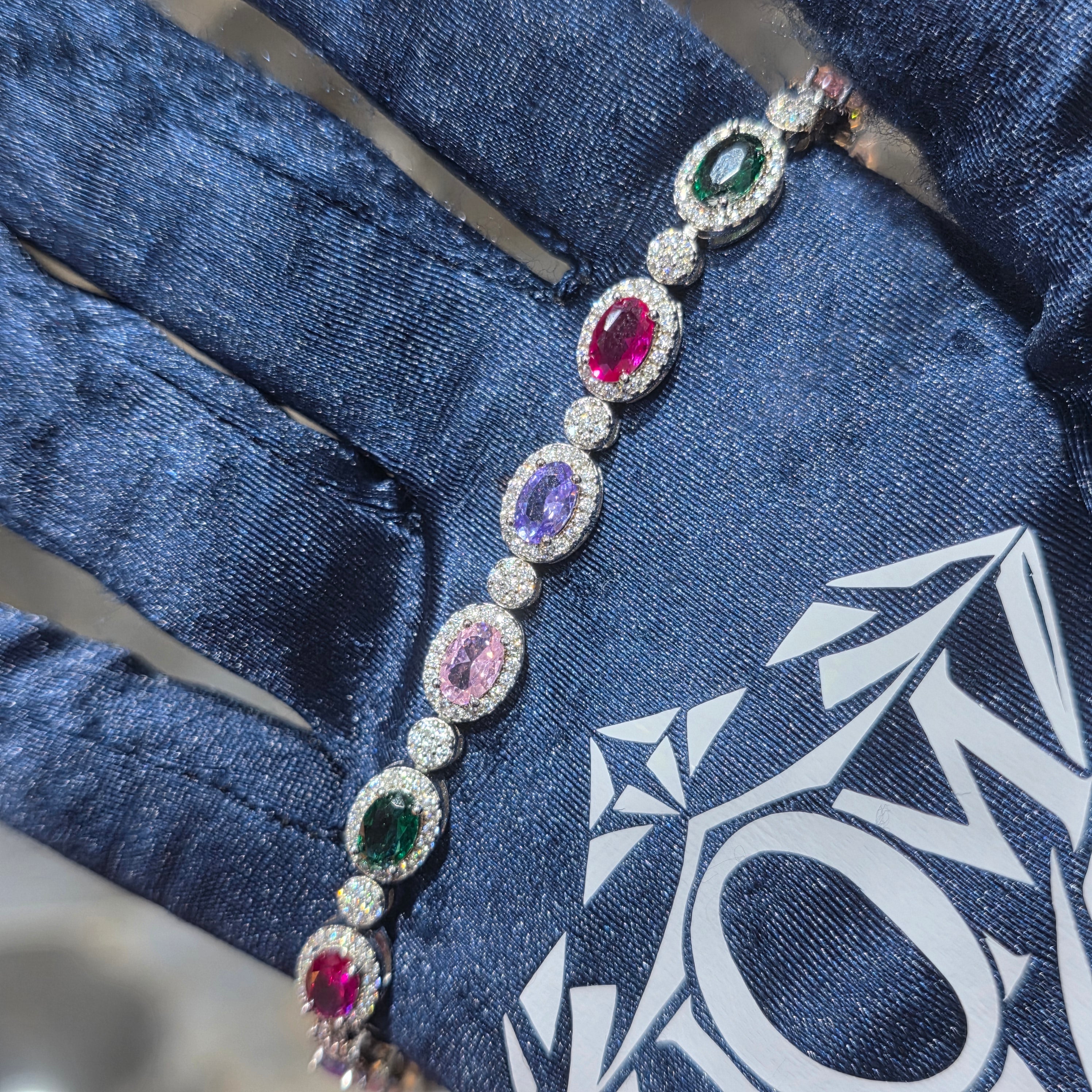 Moissanite Oval Cut Emerald & Diamond Halo Link Tennis Bracelet – 925 Sterling Silver | 7 Inch