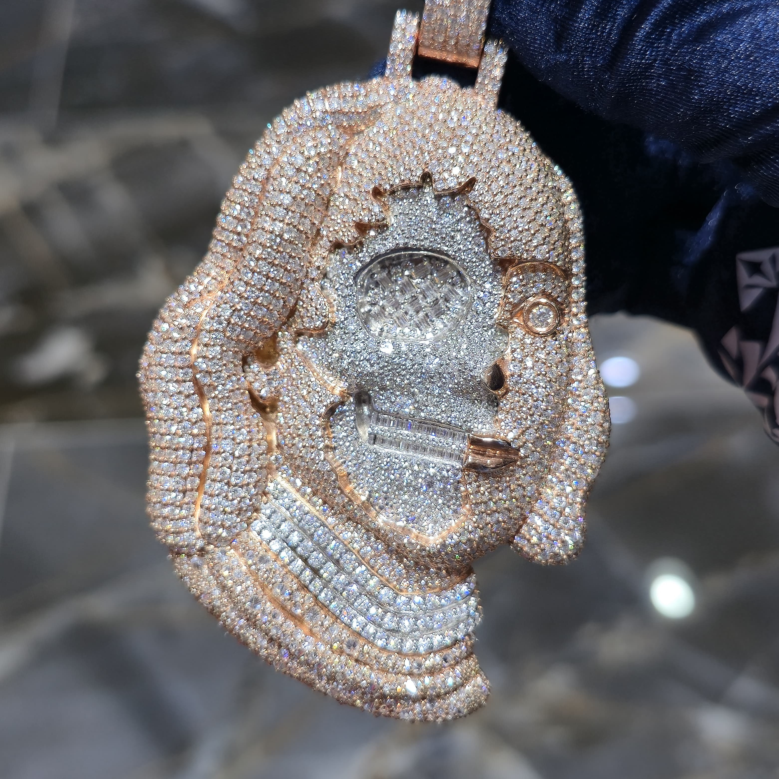 VVS Custom Pendent & Chain 4