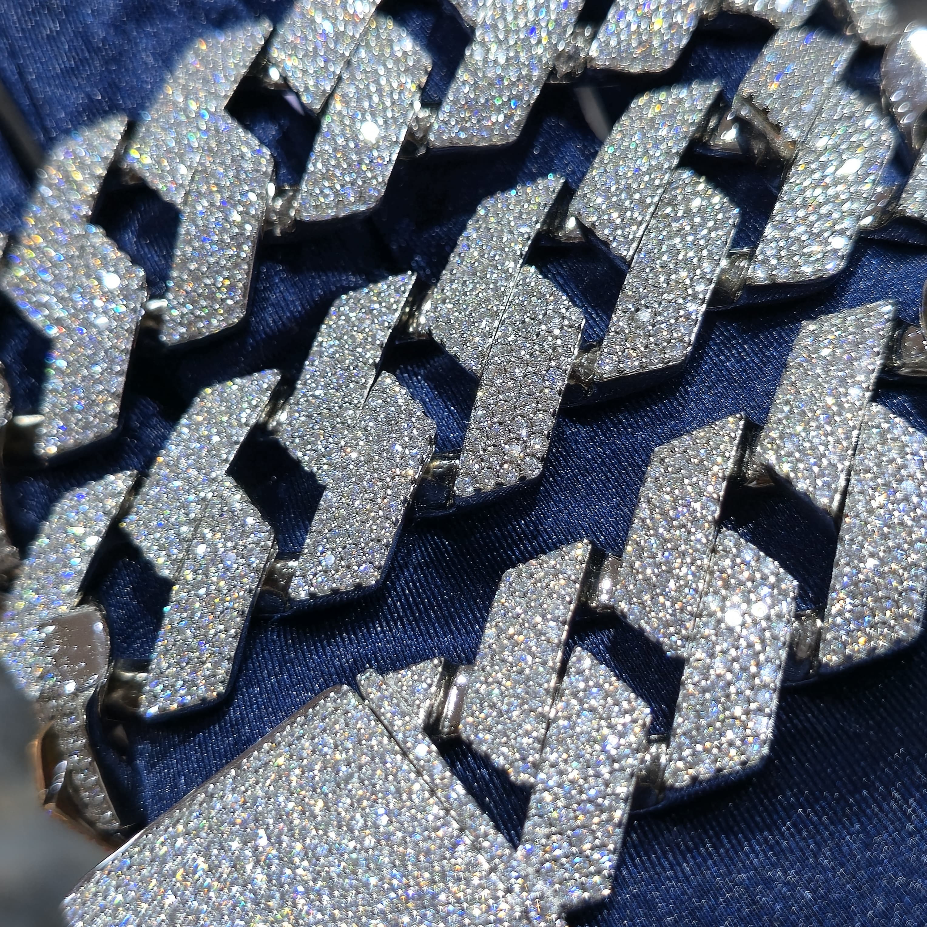 Moissanite Miami Cuban Prong Link Chain | 22mm | Silver, Gold & Rose Gold