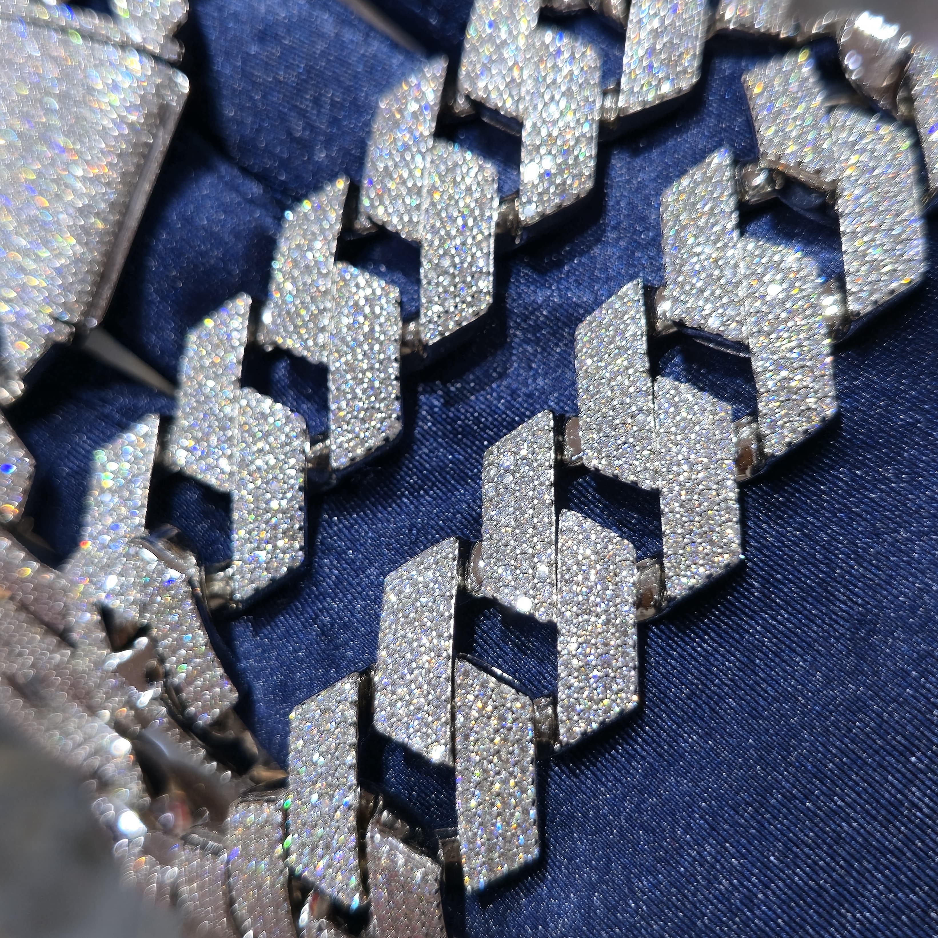 Moissanite Miami Cuban Prong Link Chain | 22mm | Silver, Gold & Rose Gold