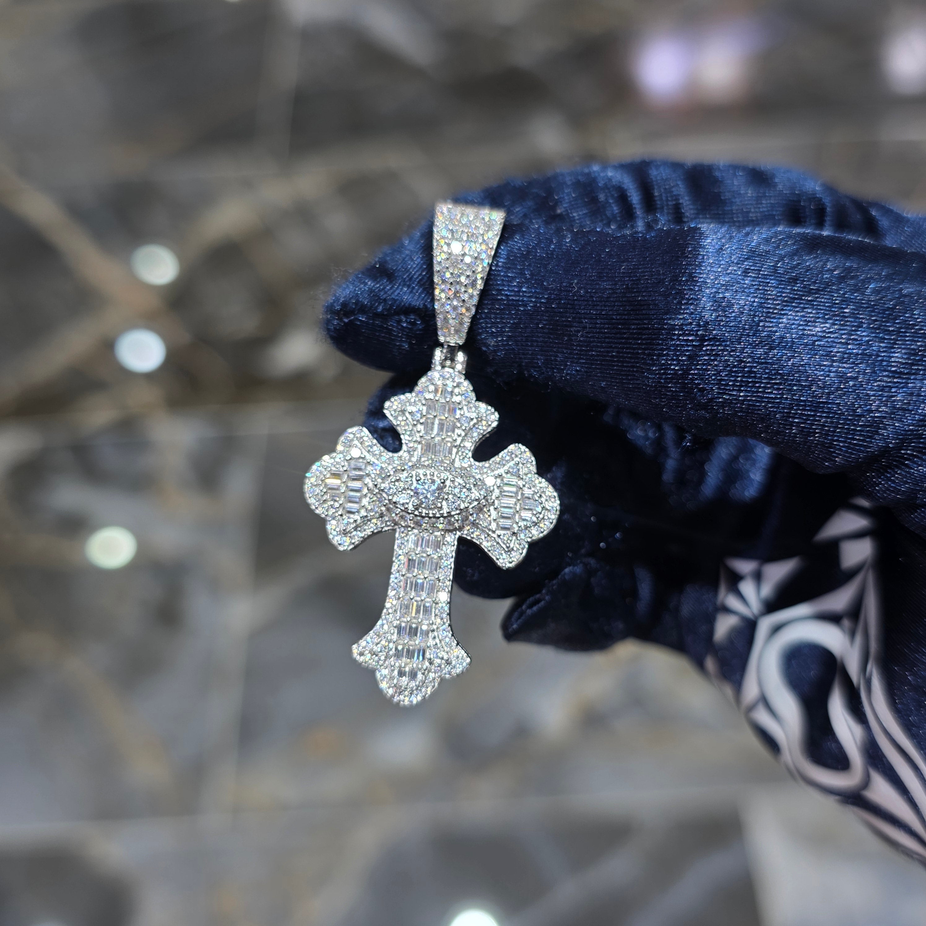 Moissanite Baguette Cross Pendant – 925 Sterling Silver | 2.69 CTW | Silver, Gold & Rose Gold