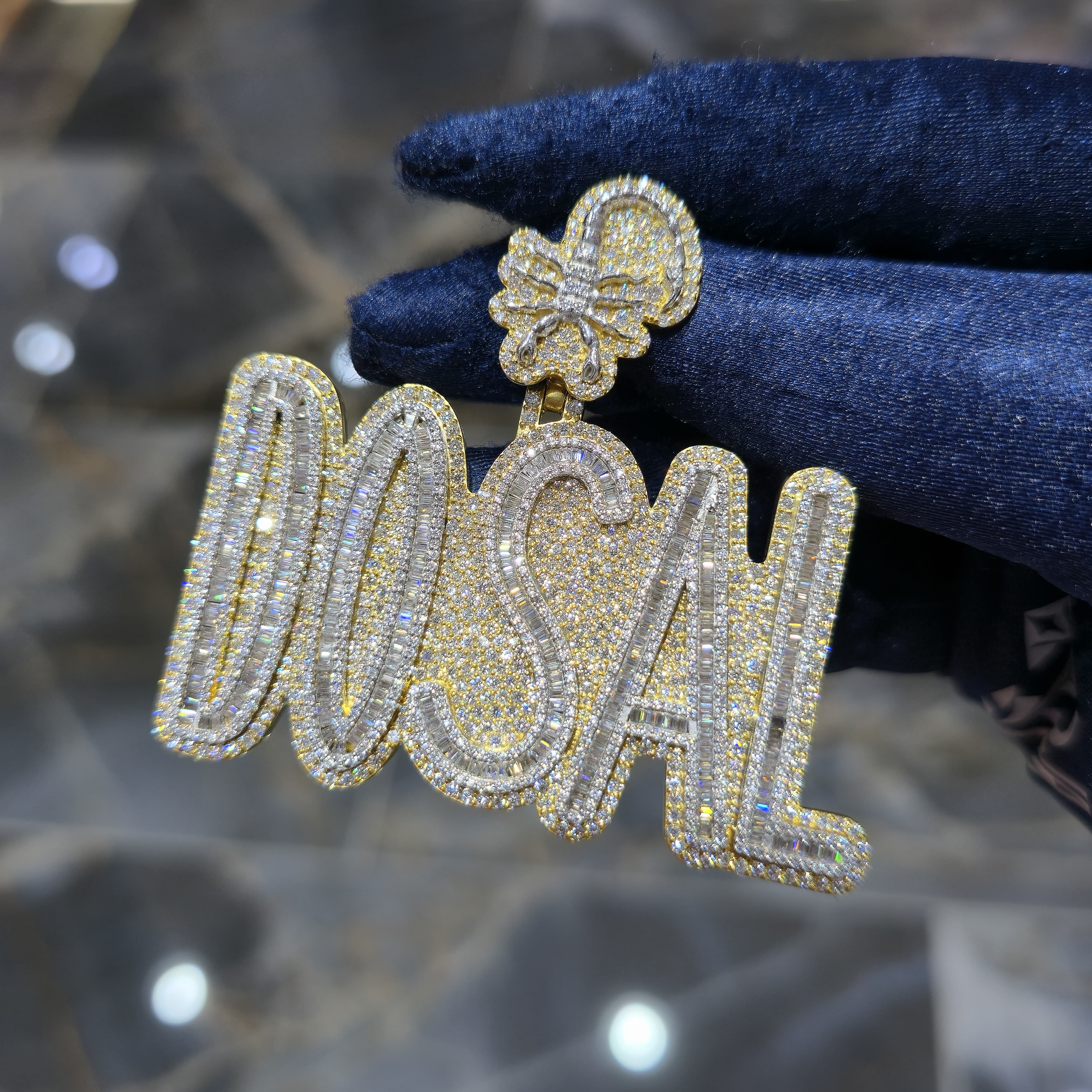 Custom dosal