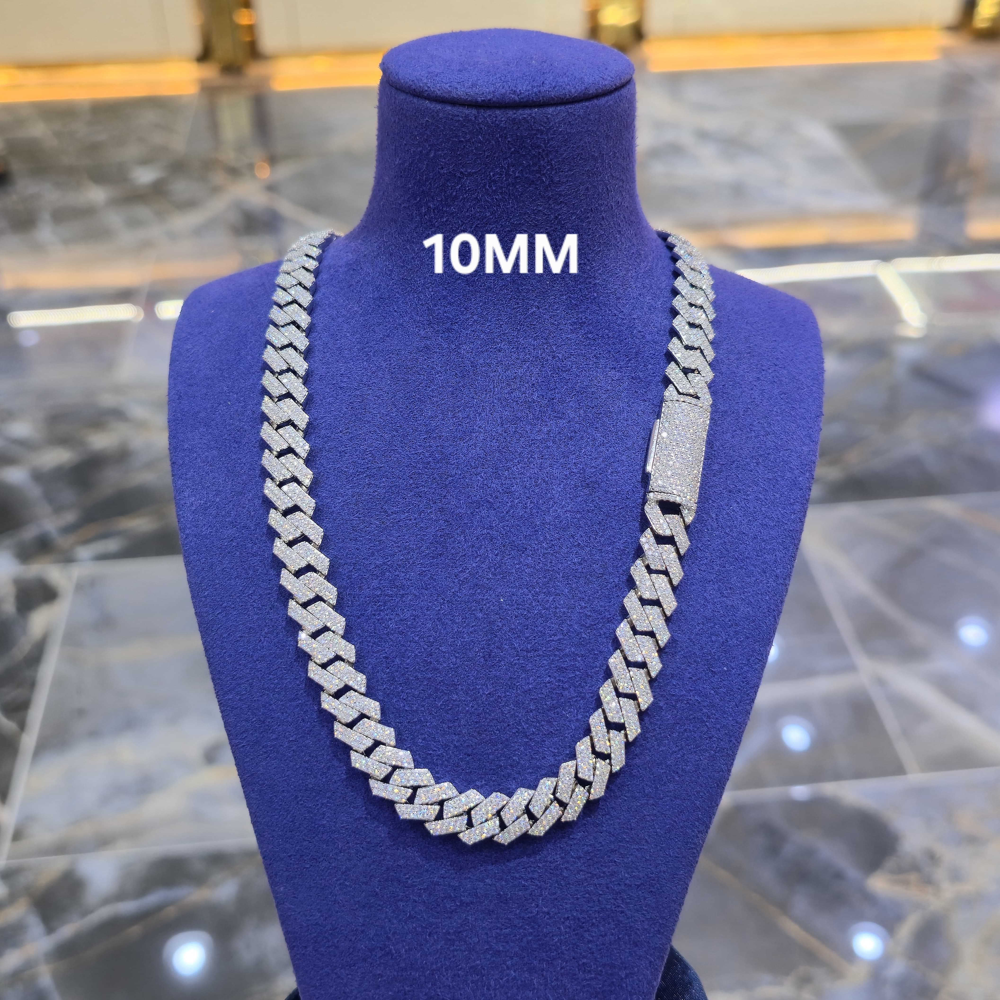 Moissanite Cuban Prong Chain | 8mm, 10mm, 12mm | Silver, Gold & Rose Gold