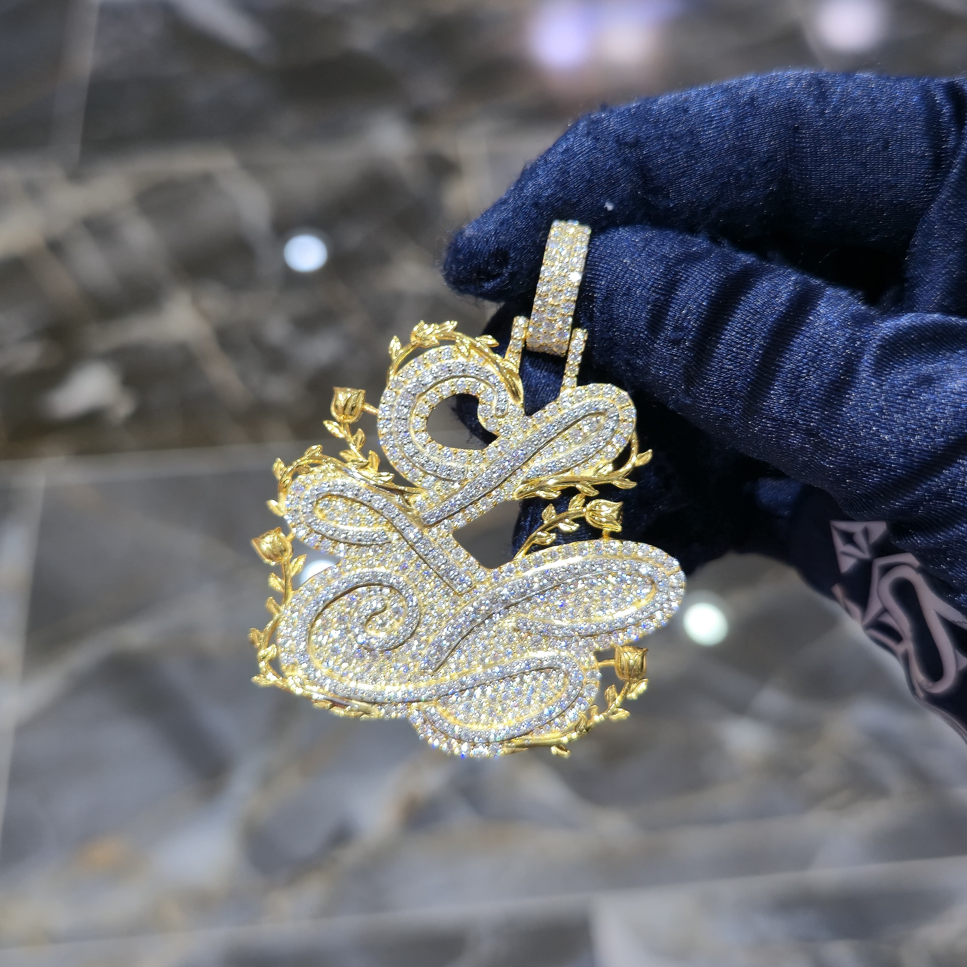 VVS Custom Pendent & Chain 2