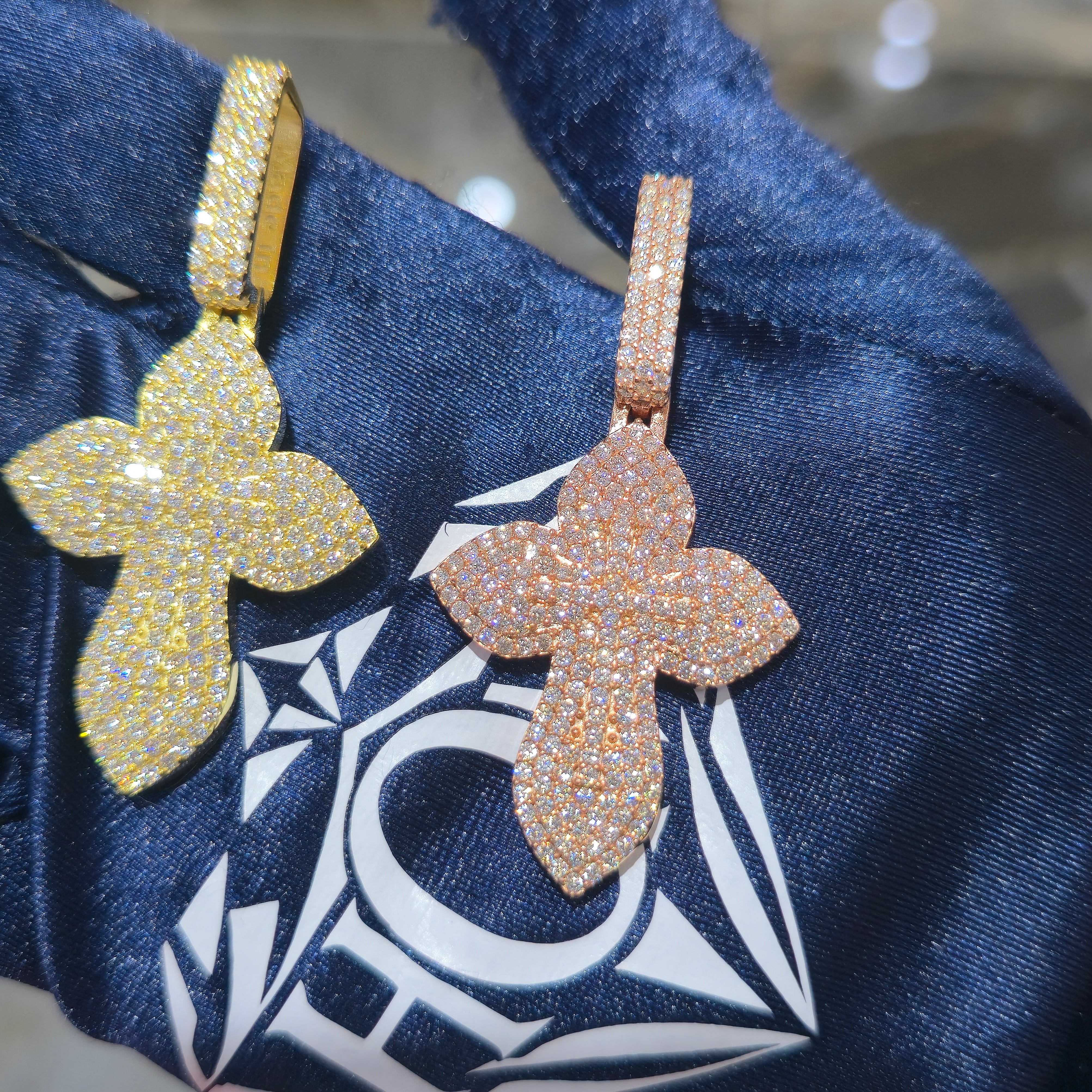 Moissanite Cross Pendant – 925 Sterling Silver |2.36 CTW| Silver, Gold & Rose Gold |